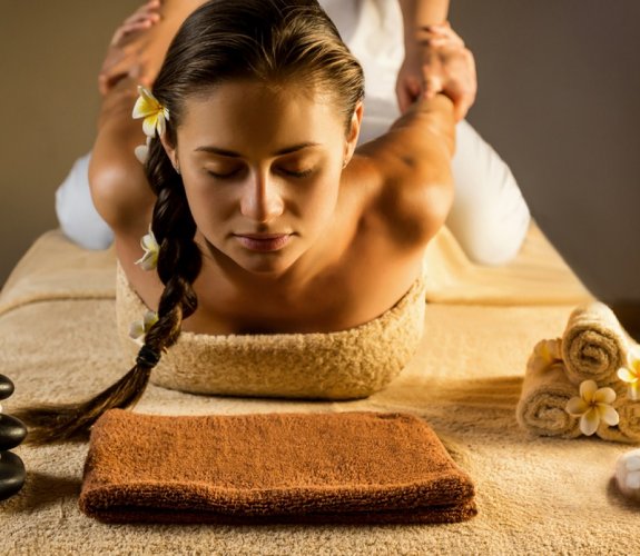 Traditional Thai Massage by Refresh SPA & Turkish Bath in Alanya Antalya